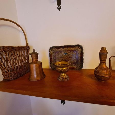 Santa Room-Old Bazaar Center-Gjirokastër المظهر الخارجي الصورة
