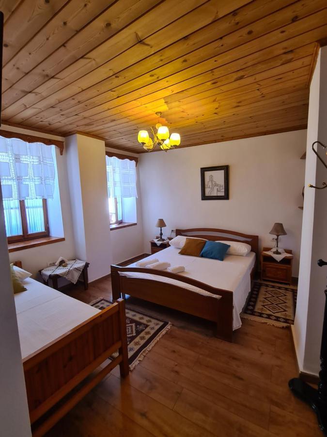 Santa Room-Old Bazaar Center-Gjirokastër المظهر الخارجي الصورة